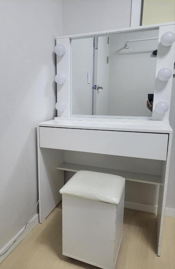 Newly Renovated 2 Bedroom Apartment #7 Seul Exterior foto
