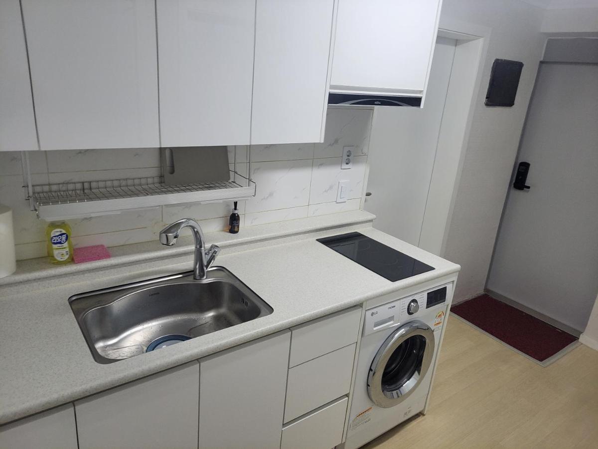 Newly Renovated 2 Bedroom Apartment #7 Seul Exterior foto